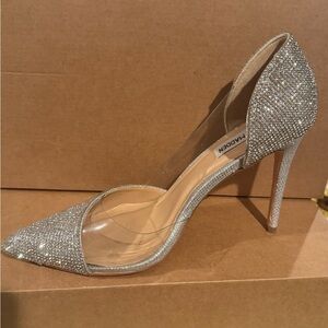 Steve Madden Silver Heels with Stiletto and Open Side